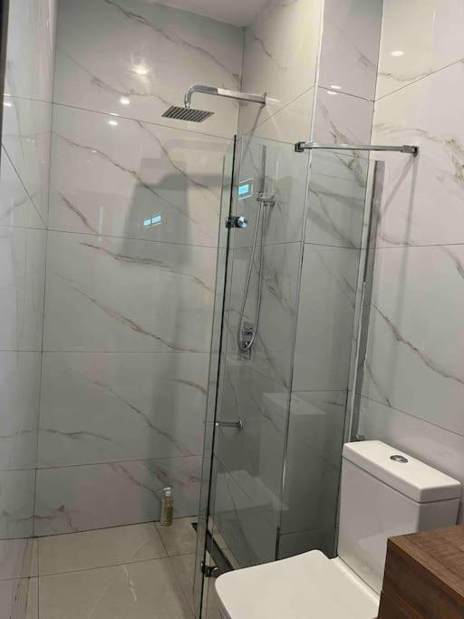 Luxueux Appartements - 2 Pieces Ou 4 Pieces - Quartiers Prises D'Almadies Et Ngor" Dakar Exterior foto